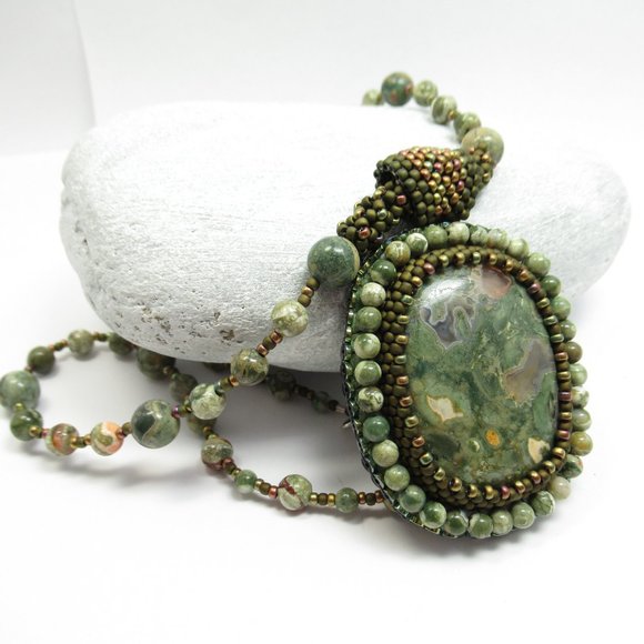 Rhyolite bead embroidered Necklace - Picture 3 of 15